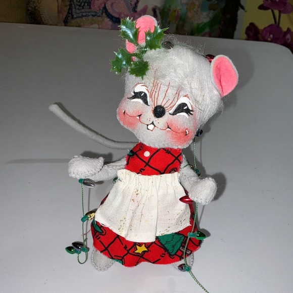 Annalee Vintage Christmas Collection 6” High - Picture 1 of 9